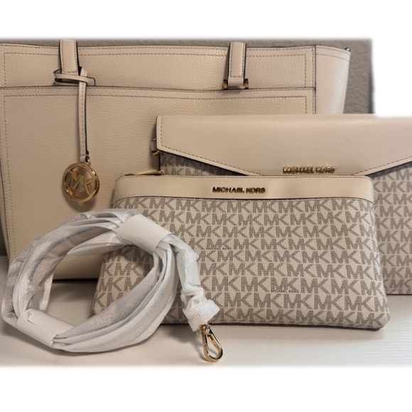 ✨ MICHAEL KORS MAISIE 3-IN-1 LARGE SHOULDER BAG – LIGHT CREAM ✨ - Picture 2 of 6